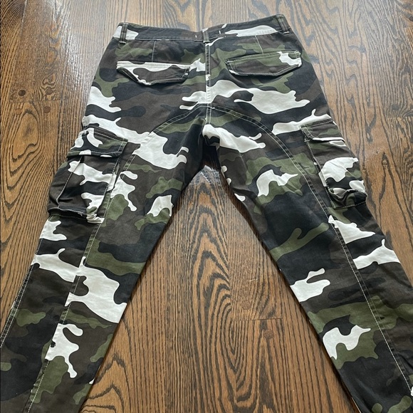 Cargo Pants - Picture 5 of 5